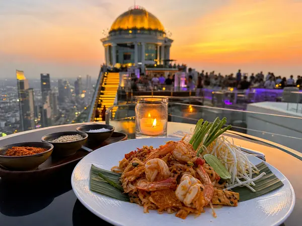 스카이바 (Sky Bar at Lebua)