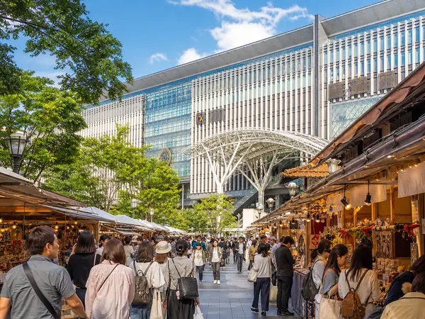 하카타역 (博多駅)